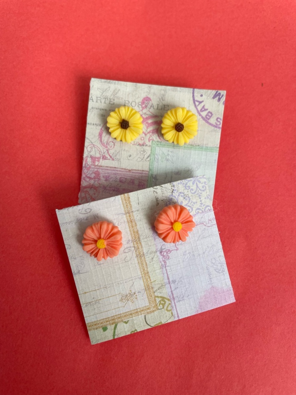 Kid’s entrepreneur shop Colorful flower earrings.
